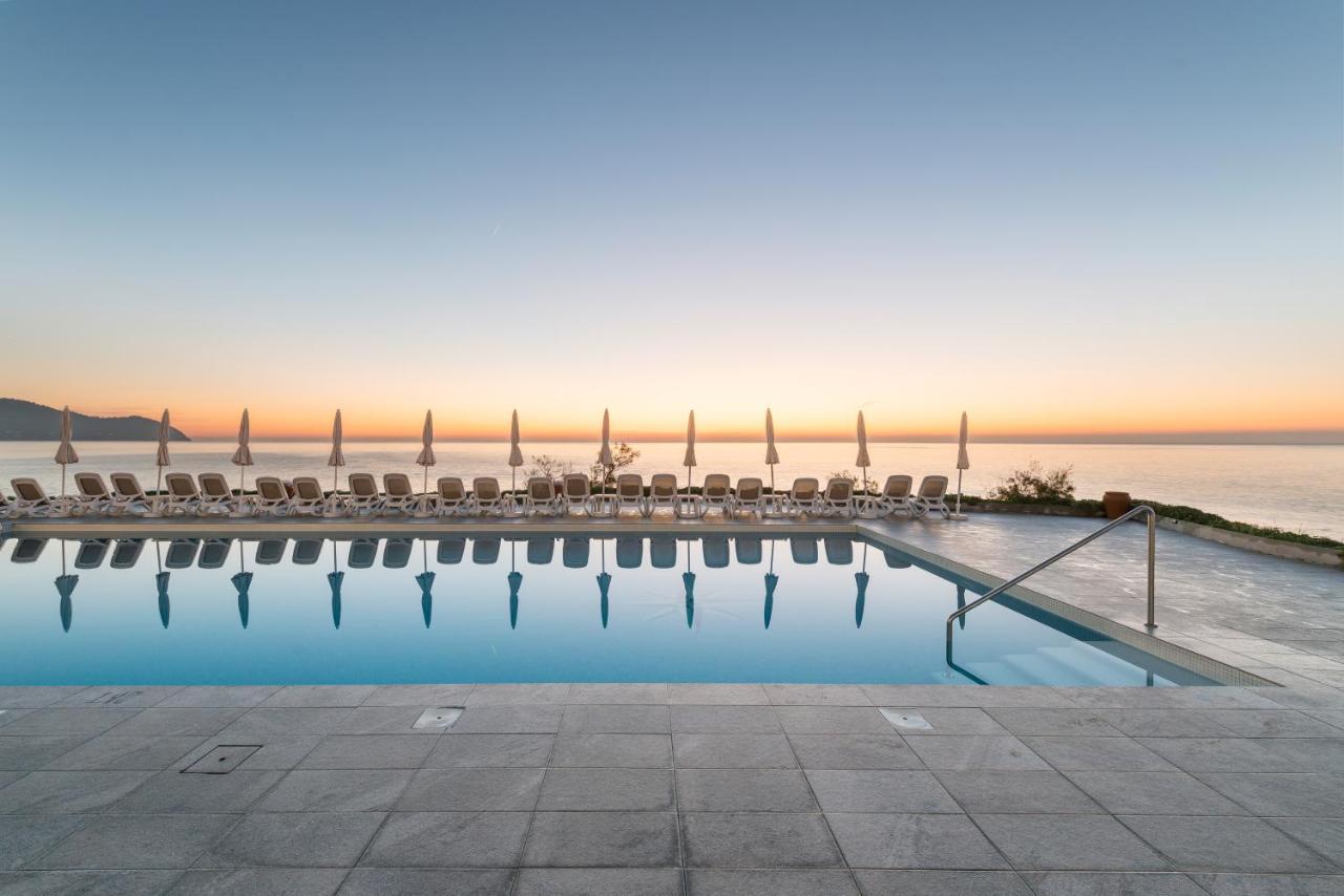 Hotel Atolon & Kaafu Beach Club Cala Bona (Mallorca) Exterior foto